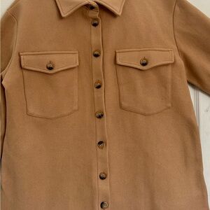 Women’s Button-Front Wool Shirt Jacket - Camel